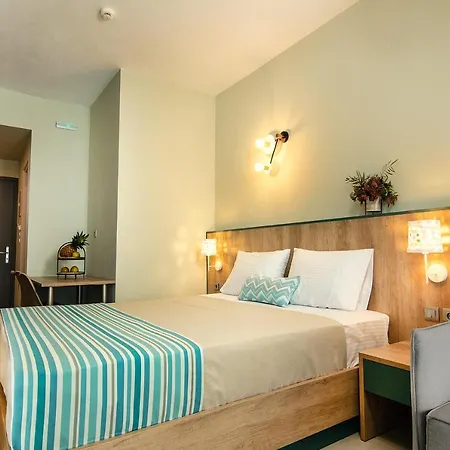 Le Grand Reve Lejlighedshotel Yerakini